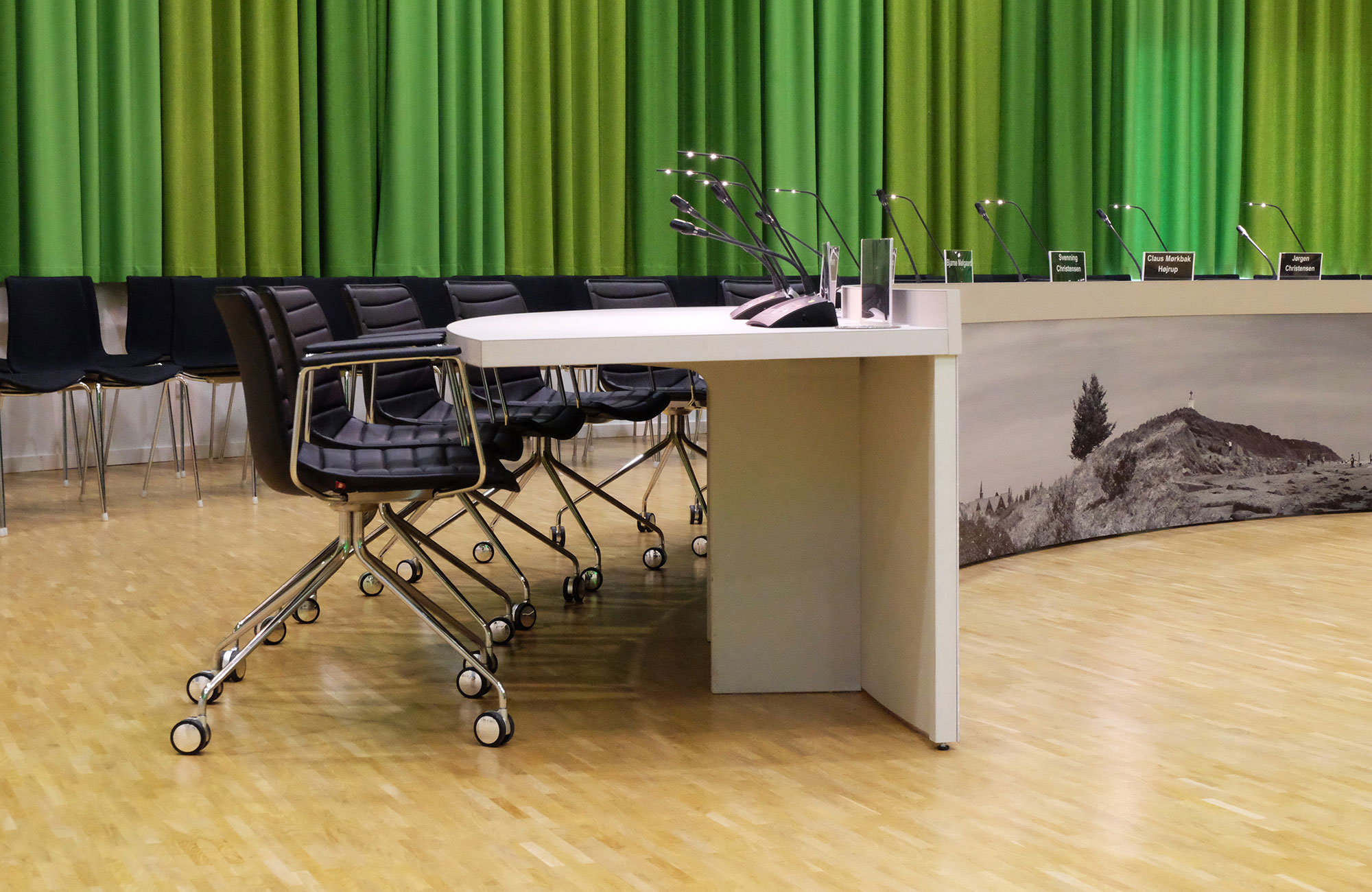 Byrådsbord – Special Inventar — Design