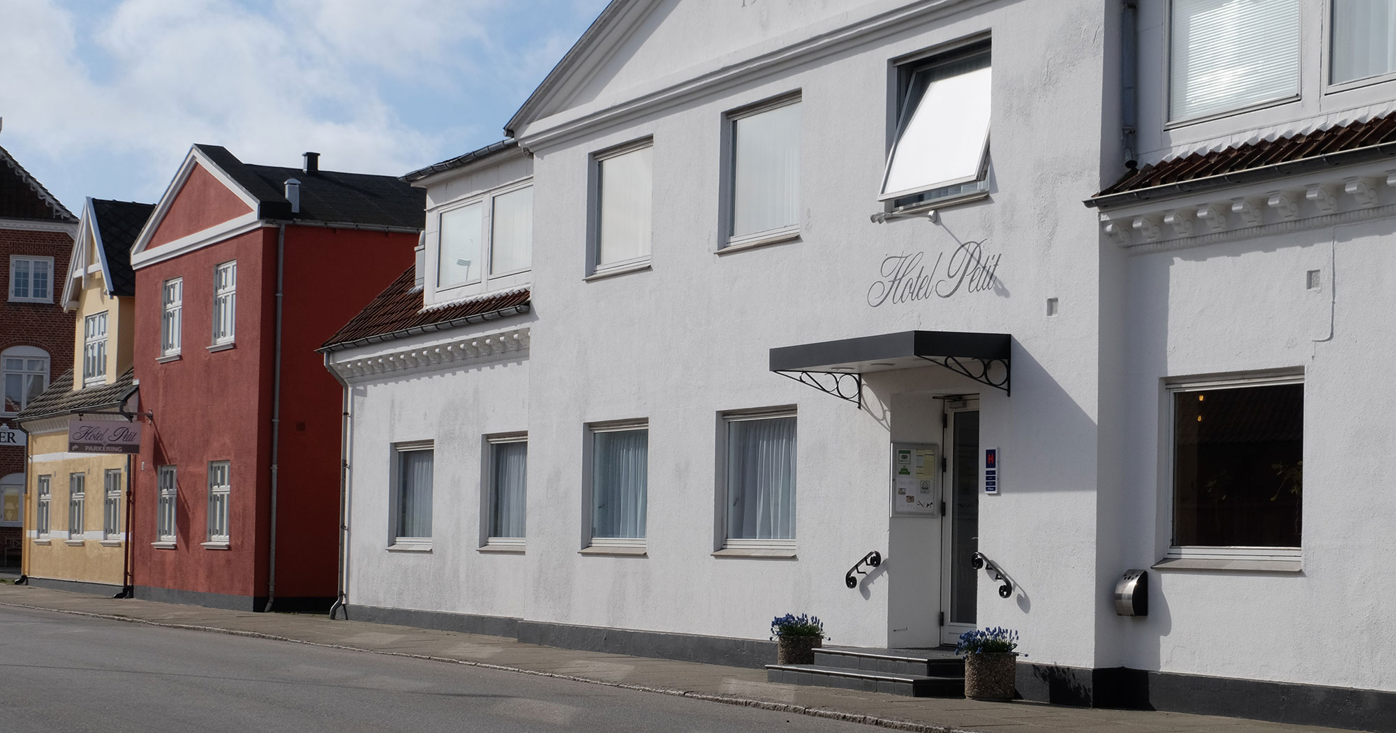 Farvesætning – Hotel Petit, Skagen — Design i Skagen