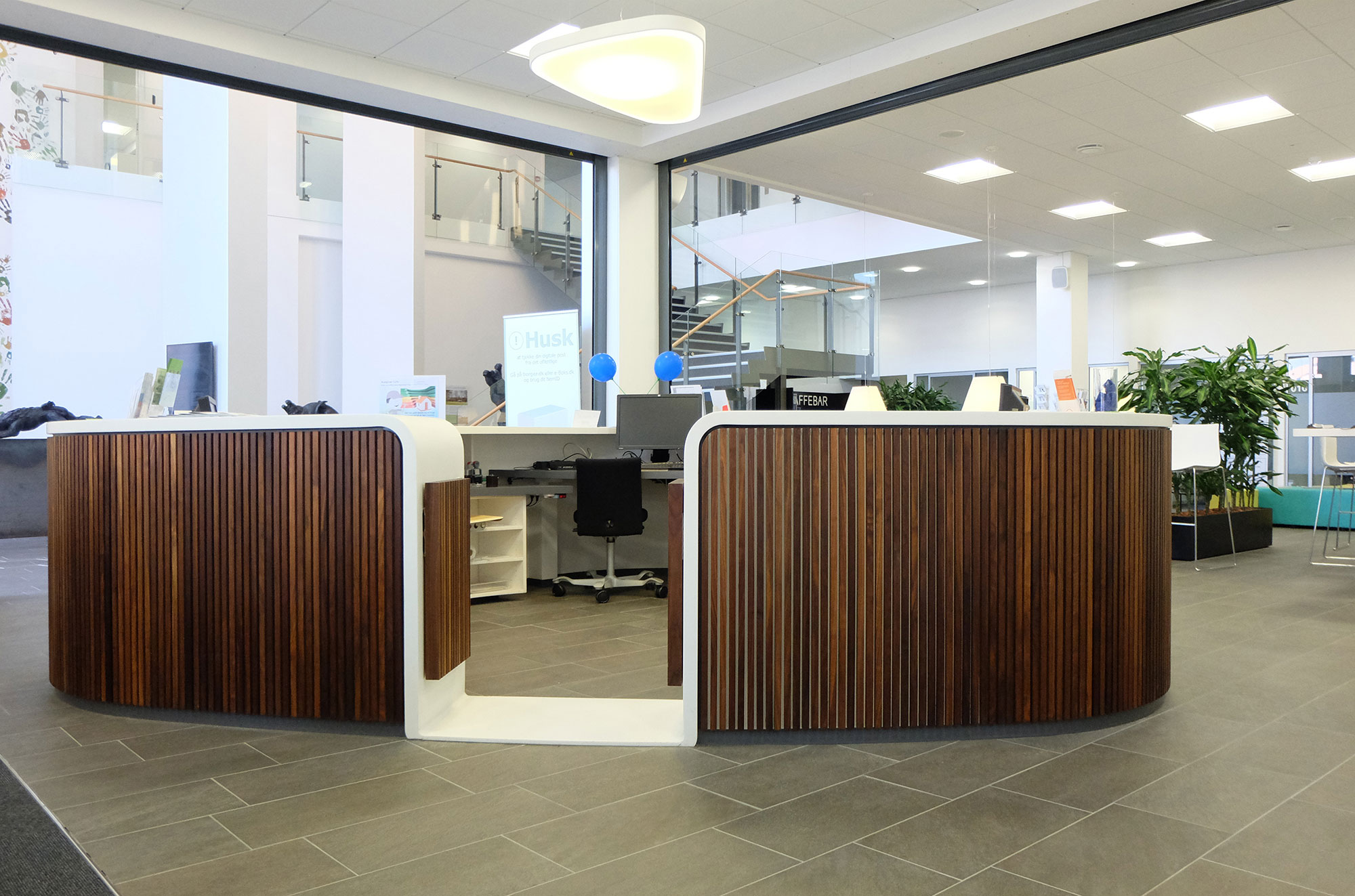Receptions Skranke – Special Inventar — Design i Hjørring Rådhus, billede 4